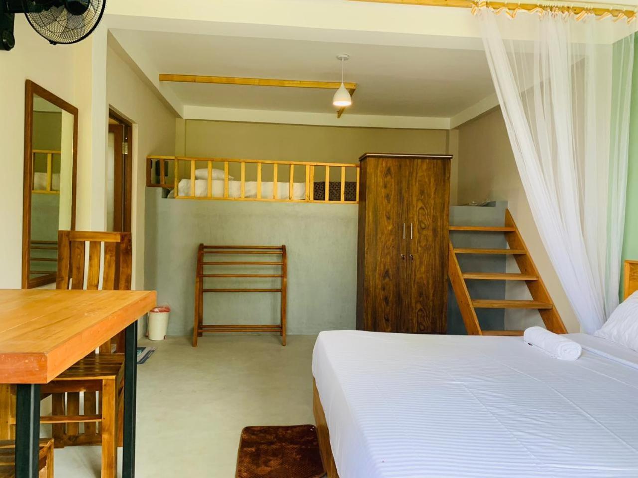 Happy Sky Ella Hotel Bagian luar foto